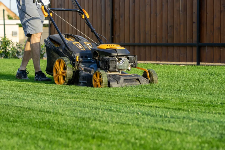 Lawn Mowing Tips To Enhance Curb Appeal And Value Sacramento, CA Lawn Mowing Tips To Enhance Curb Appeal And Value Sacramento, CA